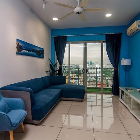 Flora Residence One South By Idealhub Seri Kembangan Eksteriør bilde