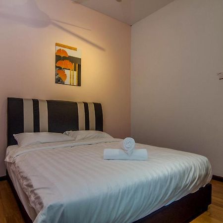 Flora Residence One South By Idealhub Seri Kembangan Eksteriør bilde